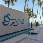 Gullwing Beach Resort 